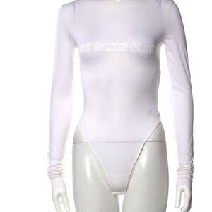 Chic White Long Sleeve Bodysuit